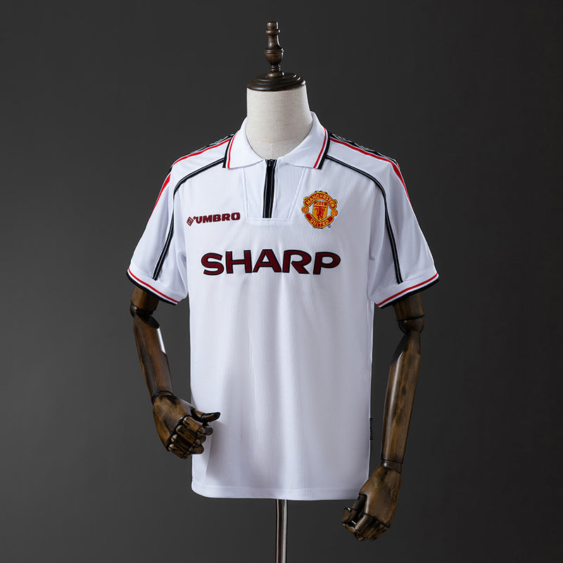 98-99 Manchester United equipación blanco