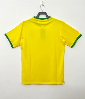 70 Selección Brasil primera equipacion