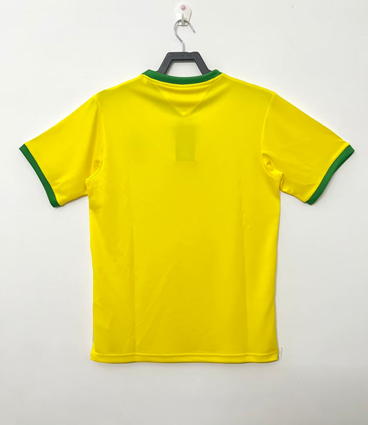 70 Selección Brasil primera equipacion