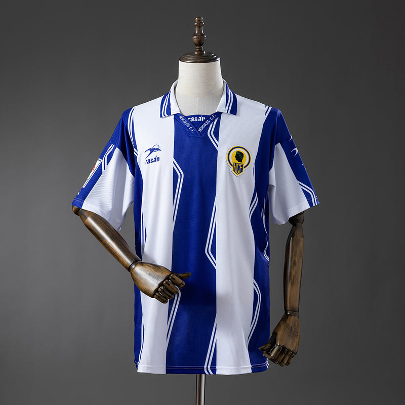 97-98 Hércules primera equipación