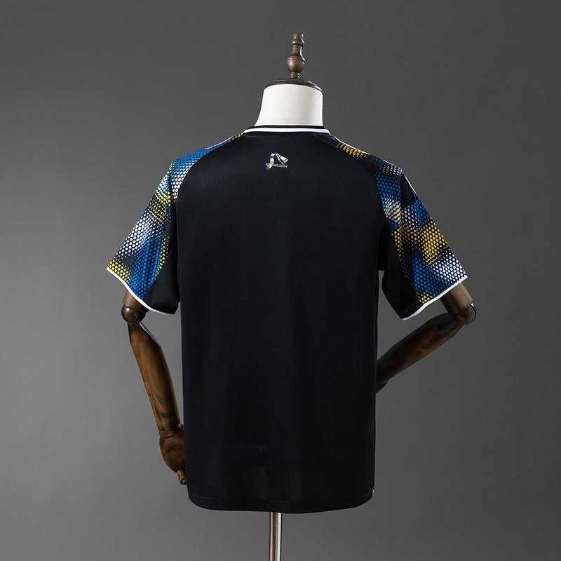 25-26 Leeds tercera equipación