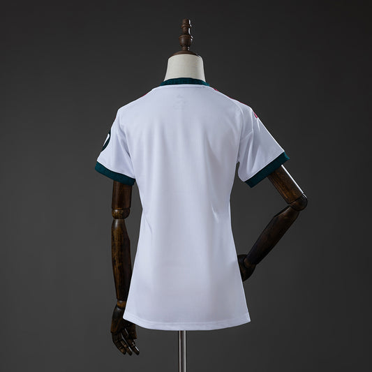 26-27 Real Madrid primera equipación mujer