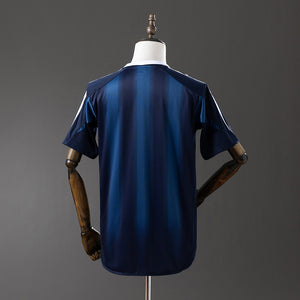 04-05 Newcastle segunda equipación