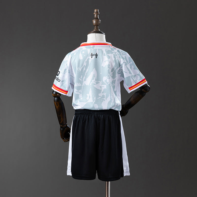 24-25 Liverpool tercera equipación niño