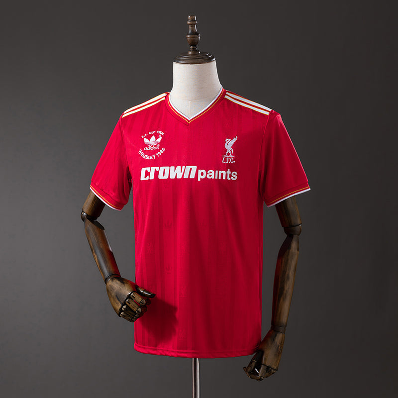 86-87 Liverpool primera equipación