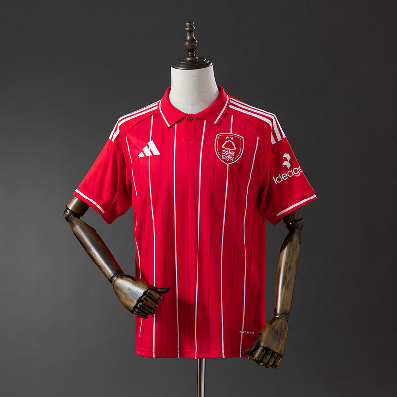 25-26 Nottingham forest primera equipación (Sponsor incluido)
