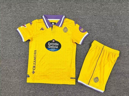 25-26 Real Valladolid tercera equipación